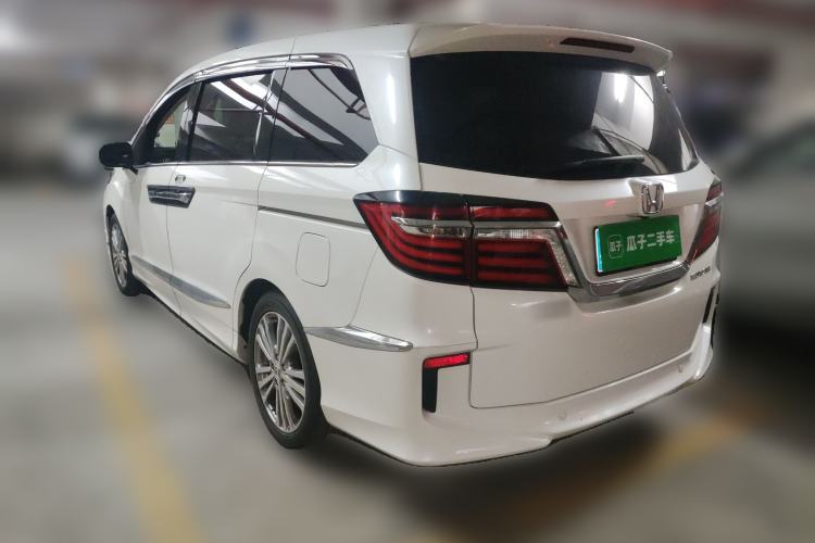 Used Honda Elysion 2016 2.4L Luxury Edition
