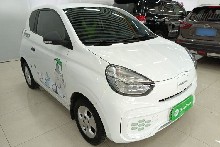 Used Roewe Clever 2021 302 km New Four-Seater Super-Efficient Version Front Right 45 Deg