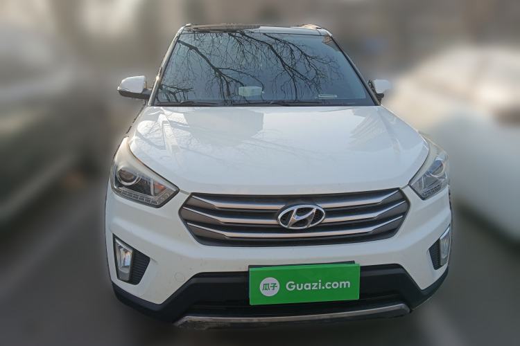 Used Hyundai ix25 2015 1.6L Automatic Two-Wheel-Drive Deluxe DLX Model