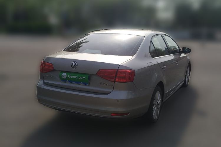 Used Volkswagen Sagitar 2015 1.6L Automatic Comfort Model Rear Right 45 Deg