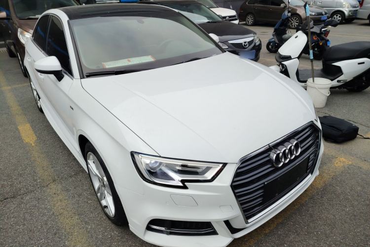 Used Audi A3 2018 30th Anniversary Edition Limousine 35 TFSI Fashion Model
