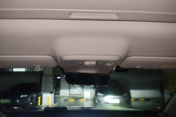 Used Leapmotor C16 2026 Extended-Range 280 LiDAR Zhizun Edition 6 Seats Headliner