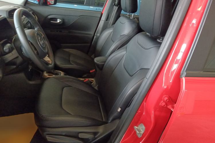 Used Jeep Renegade 2017 180T Automatic High-Energy Version