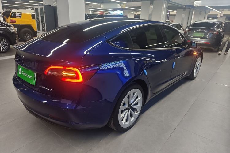 Used Tesla Model 3 2022 Rear-Wheel-Drive Version Rear Right 45 Deg