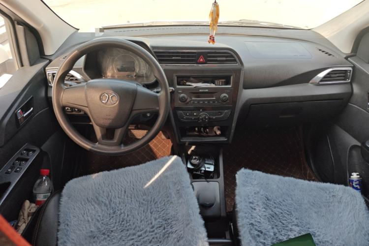 Used BAIC New Energy EC 2017 EC200 Dynamic Edition Center Console