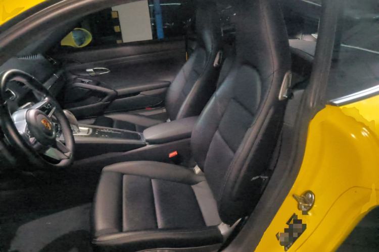 Used Porsche 718 2020 Cayman 2.0T
