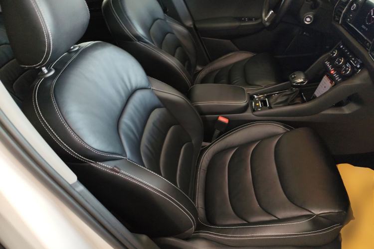 Used Skoda Kodiaq 2019 Facelifted TSI330 5-Seater Two-Wheel-Drive Luxury Enjoyment Edition China VI Standard