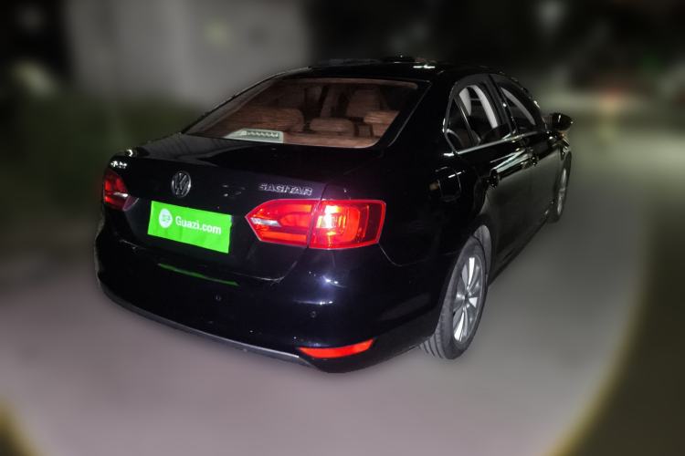 Used Volkswagen Sagitar 2014 1.6L Automatic Comfort Model Rear Right 45 Deg