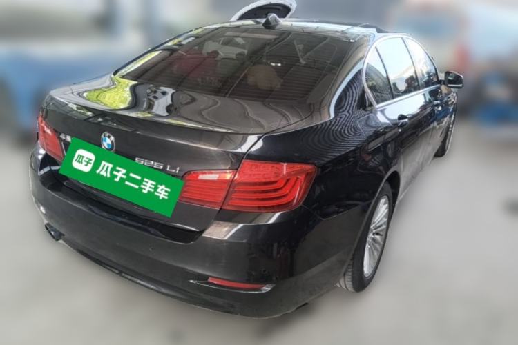 Used BMW 5 Series 2014 525Li Leading Model
