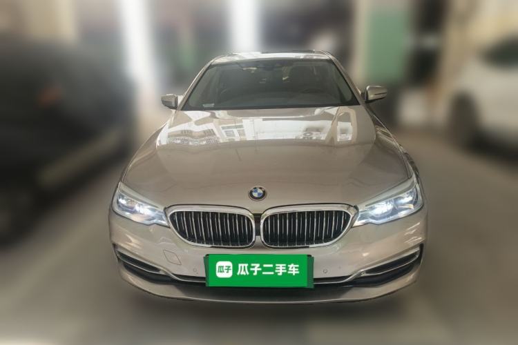Used BMW 5 Series New Energy 2020 Mileage Upgrade Version 530Le Luxury Package
