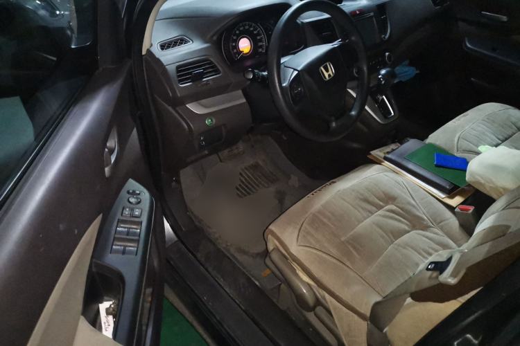 Used Honda CR-V 2012 2.0L two-wheel drive urban version Driver Seat