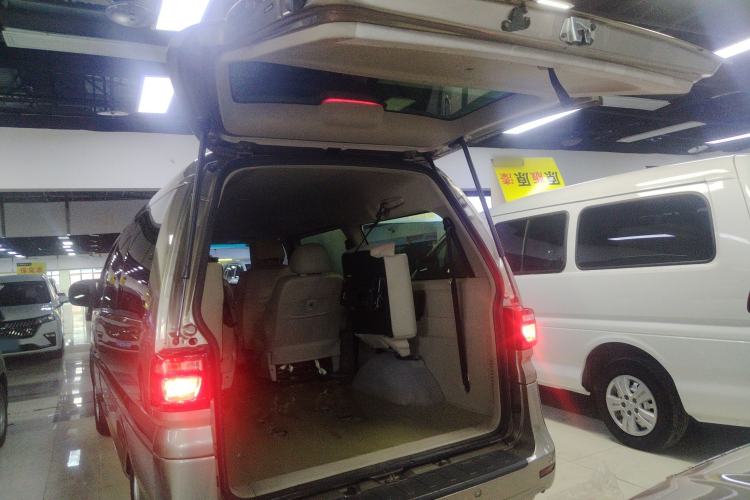 Used FORTHING Lingzhi 2018 M5L 1.6L 7-Seater Luxury Model
