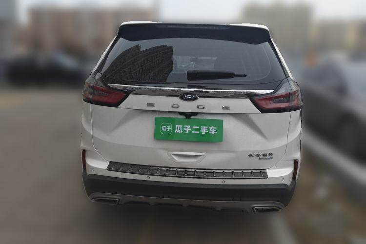 Used Ford Edge 2021 PLUS EcoBoost 245 Two-Wheel-Drive Platinum Edition 5 Seats
