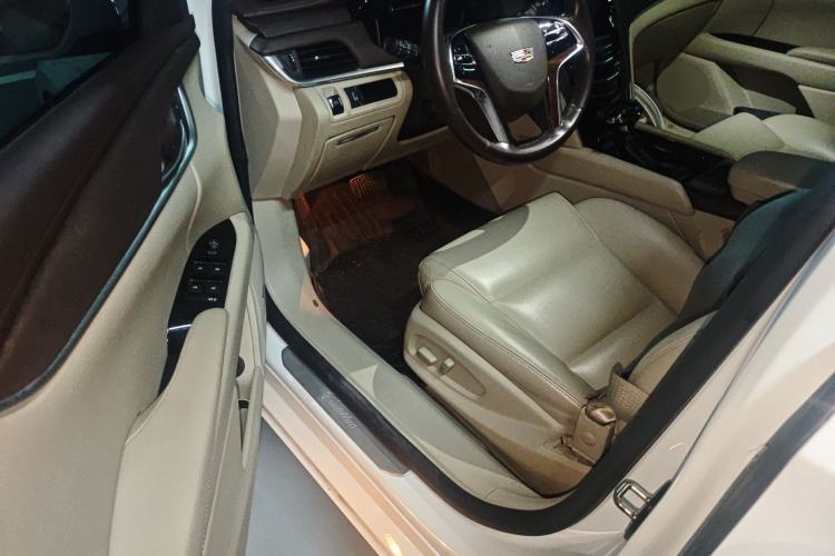 Used Cadillac XTS 2017 28T Tech Edition Driver Seat