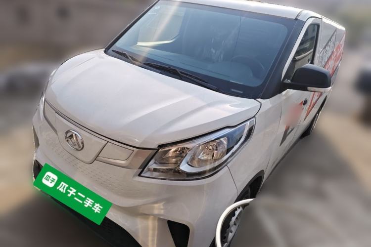 Used SAIC MAXUS EV30 2023 Pure-Electric Smart Logistics Expert with Long Wheelbase Guoxuan