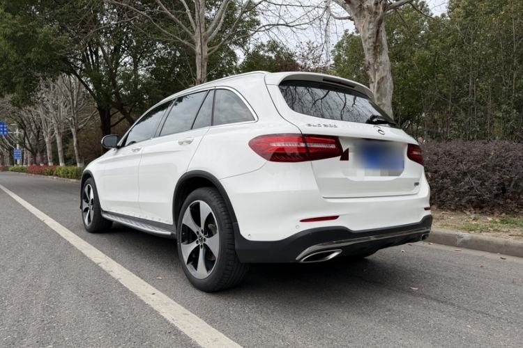 Used Mercedes-Benz GLC 2018 GLC 300 4MATIC Sport Edition Exterior 4