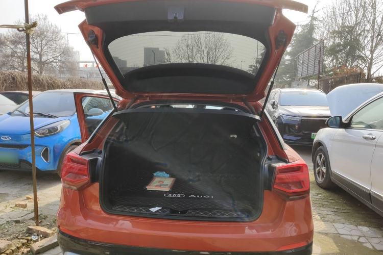 Used Audi Q2L 2018 35 TFSI Launch Exclusive Edition China VI
