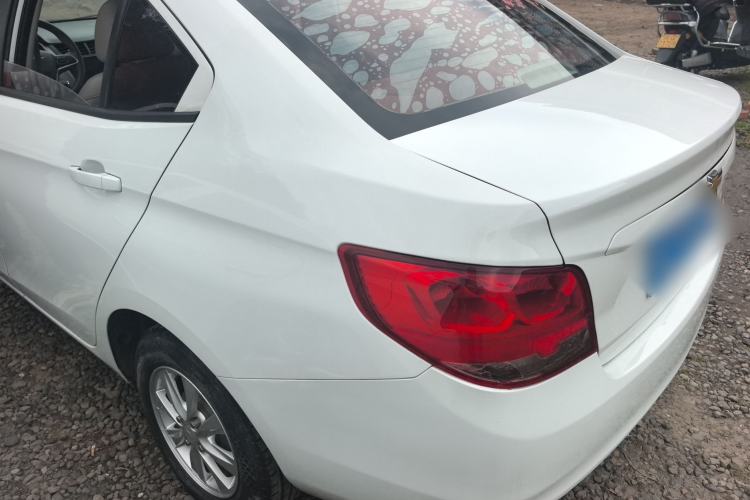 Used Chevrolet Sail 2015 Sail 3 1.5L AMT Happiness Sunroof Edition