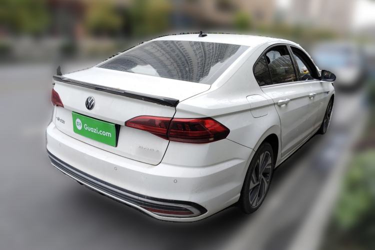 Used Volkswagen Bora 2023 200TSI DSG SmartDrive PRO Edition
