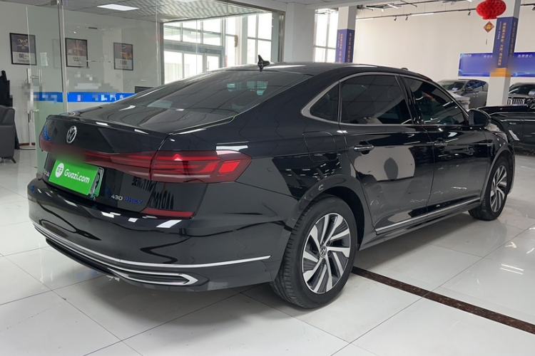 Used Volkswagen Passat New Energy 2022 430 PHEV Hybrid Luxury Edition Exterior 4