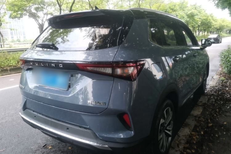 Used Wuling Asta 2021 1.5T CVT Starlight Edition Rear Right 45 Deg