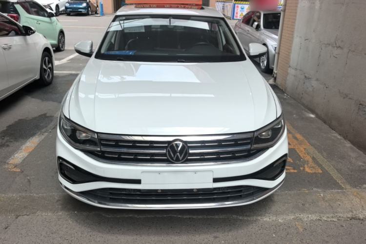 Used Volkswagen Bora 2023 300TSI DSG Prestige Edition
