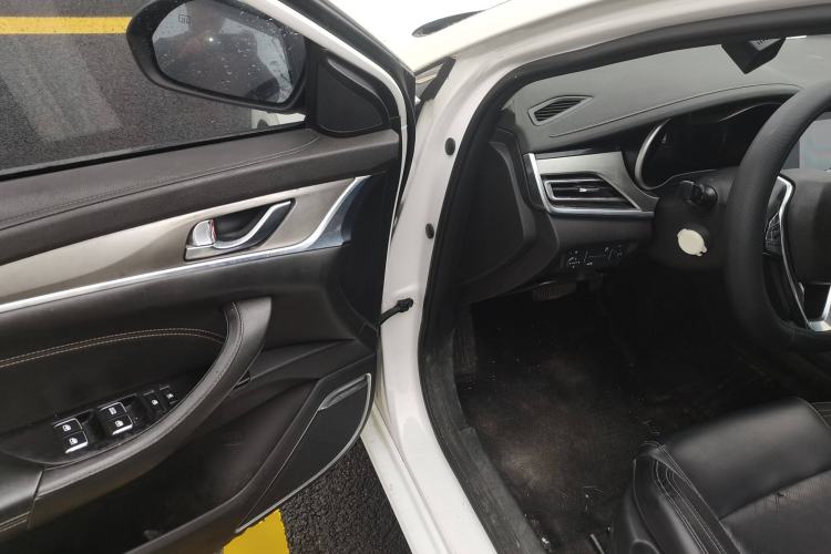 Used CHANGAN Eado New Energy 2019 EV460 Smart Edition
