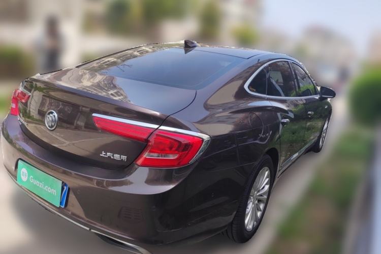 Used Buick LaCrosse 2018 28T Elite Edition Rear Right 45 Deg