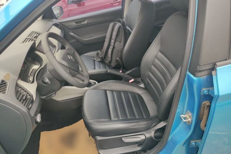 Used Skoda Fabia 2015 1.4L Automatic Front-Drive Model
