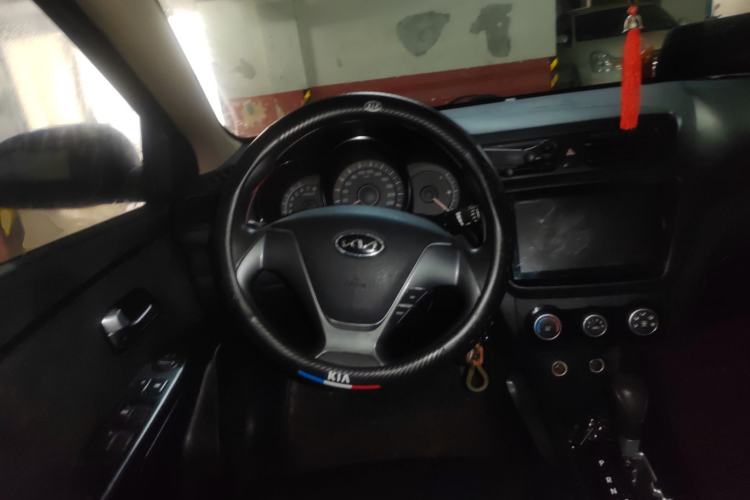 Used Kia K2 2015 Sedan 1.4L Automatic GLS
