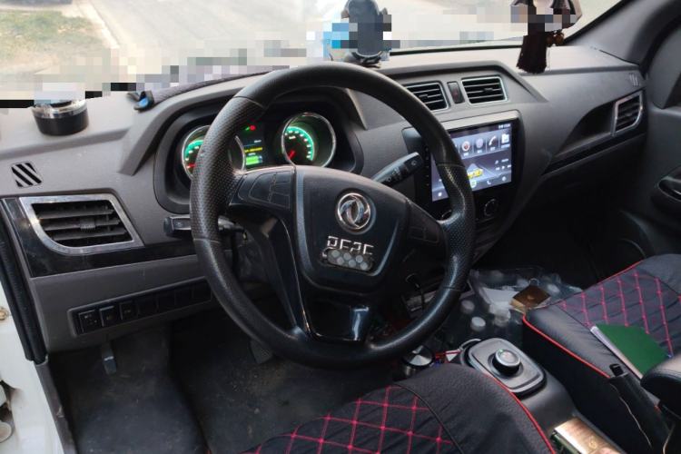 Used Dongfeng Yufeng EM26 2023 Standard Edition 41.472 kWh Henan Lithium Power Steering Wheel