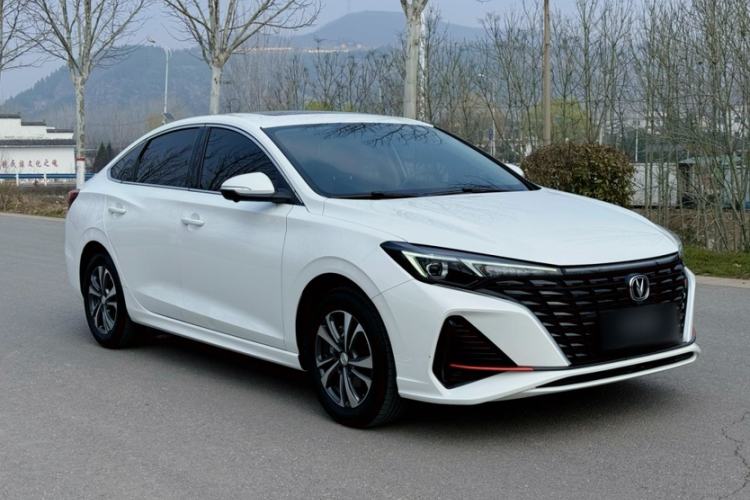 Used CHANGAN Eado 2023 Changan Edition PLUS Blue Whale NE 1.4T GDI DCT Prestige Version
