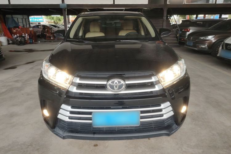 Used Toyota Highlander 2018 2.0T Two-Wheel Drive Elite Version 5 Seats China VI Standard Front