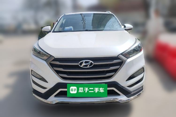 Used Hyundai Tucson 2015 1.6T Dual-Clutch Two-Wheel-Drive Smart Model Front