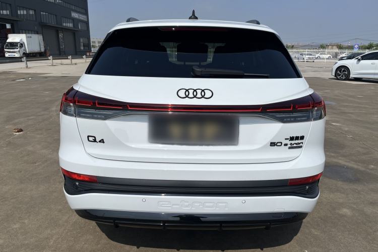 Used Audi Q4 e-tron 2024 50 e-tron quattro Creation Edition Midnight Exterior 7