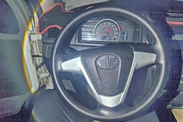 Used FAW Jiabao V77 2015 1.3L Commercial Version CA4GX13
