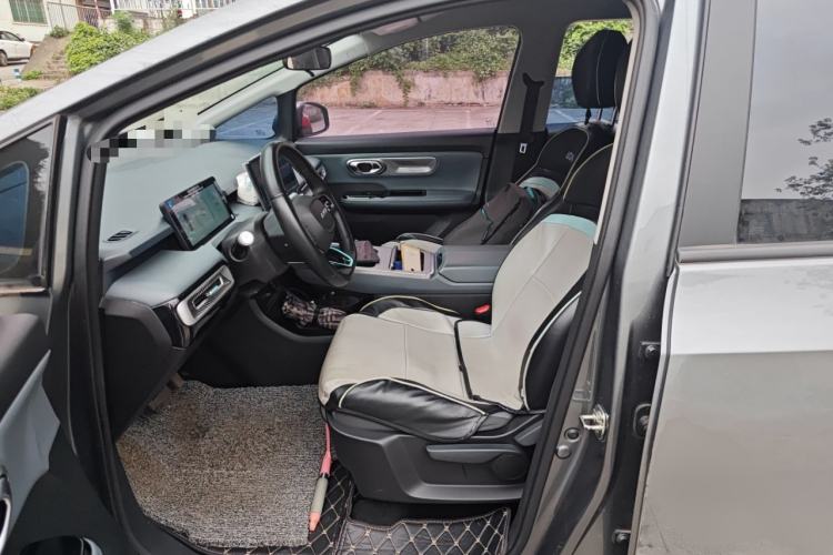 Used AION Y 2023 Plus 610 Enjoy Edition
