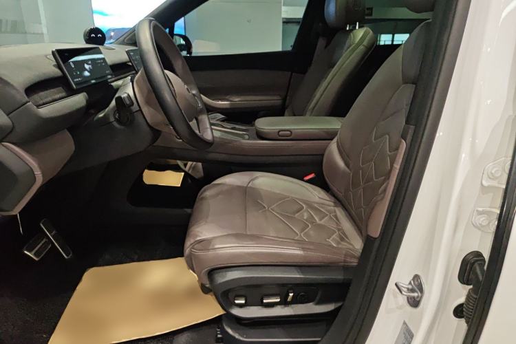 Used Nio ES7 2022 100kWh First Edition Left Front Seat