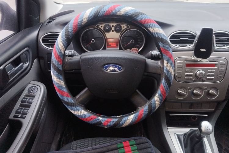 Used Ford Focus 2013 Hatchback Classic 1.8L Manual Base Model