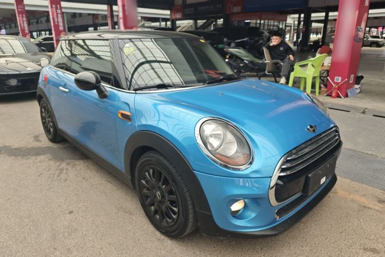 Used MINI 2014 1.5T COOPER Fun Front Right 45 Deg