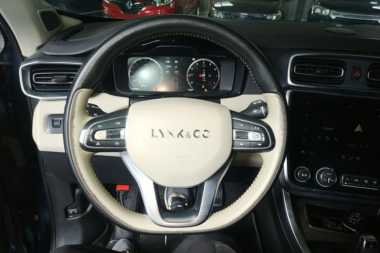 Used Lynk & Co 01 2019 2.0T Two-Wheel Drive Zhaopu Version China VI Standard