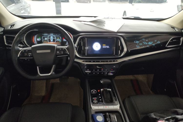 Used JETOUR X90 2019 1.5T DCT Smart Enjoyment Version 5 Seats China VI Standard Center Console