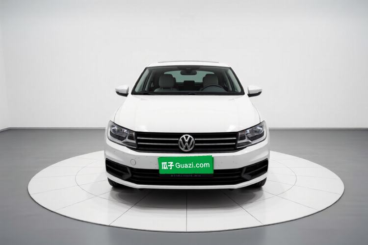 Used Volkswagen Santana 2015 Haval H6 1.6L Automatic Luxury Model Exterior 1