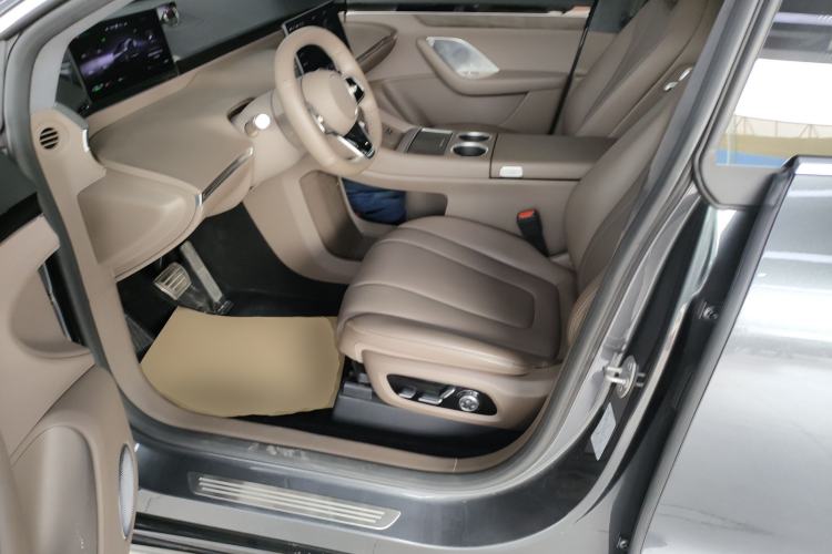 Used Hima Luxeed R7 2025 Range-Extended Version 251 km Max