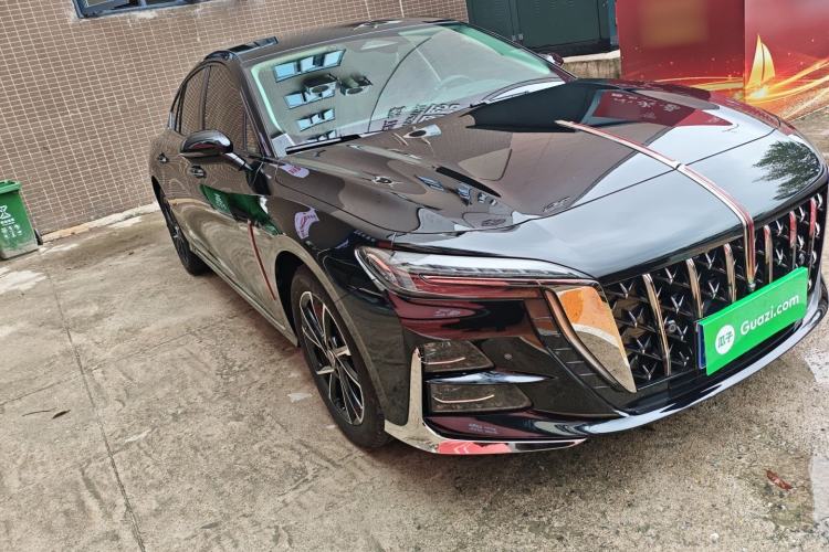 Used Hongqi H6 2025 2.0T ZhiMei Edition Front Right 45 Deg