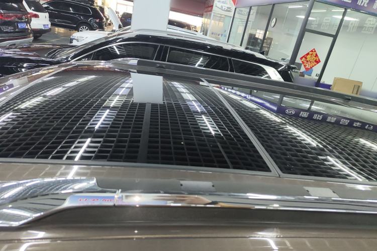 Used Jeep Grand Commander 2018 2.0T Four-Wheel Drive Smart Enjoyment Version China V Emission Standard Roof