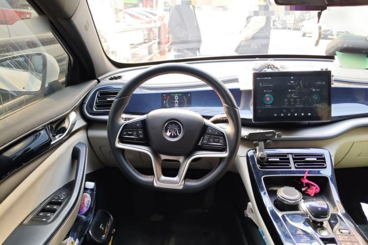 Used BYD Qin PLUS 2021 EV 400KM Luxury Model
