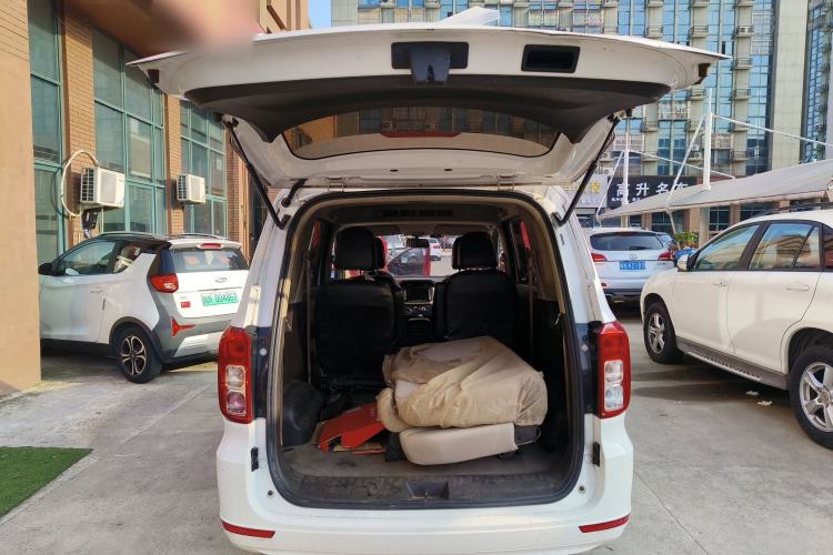 Used Wuling Hongguang 2019 1.5L S Standard Version China VI LAR