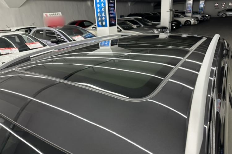 Used Volkswagen Tharu 2024 300TSI Two-Wheel-Drive Full Moon Edition Roof