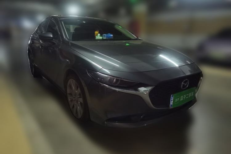 Used Mazda 3 Axela 2021 2.0L Automatic Zhiya Edition Front Right 45 Deg